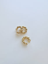 Load image into Gallery viewer, Croissant Ear Cuff