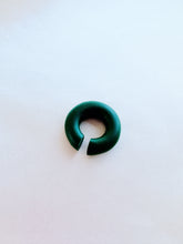 Load image into Gallery viewer, Colorful Clay Ear Cuff – emerald green