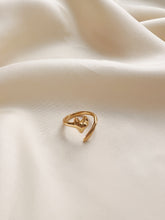 Load image into Gallery viewer, FOX RING