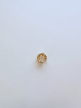 Load image into Gallery viewer, Dainty Spark Ear Cuff