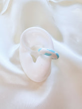 Load image into Gallery viewer, Colorful Clay Ear Cuff – White &amp; Light Blue