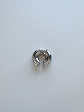 Load image into Gallery viewer, Silver Halo Ear Cuff