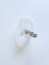 Load image into Gallery viewer, Silver Bubble Ear Cuff