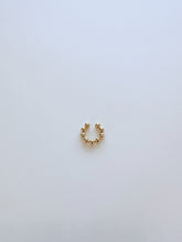 Load image into Gallery viewer, Golden Bead Ear Cuff