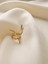 Load image into Gallery viewer, DEER RING