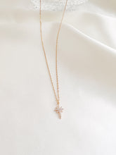 Load image into Gallery viewer, North Star Necklace