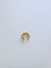 Load image into Gallery viewer, Croissant Ear Cuff