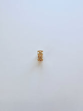 Load image into Gallery viewer, Dainty Spark Ear Cuff