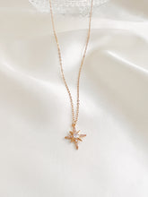 Load image into Gallery viewer, Shooting Star Necklace