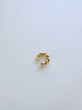 Load image into Gallery viewer, Croissant Ear Cuff