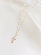 Load image into Gallery viewer, Dainty Cross Necklace