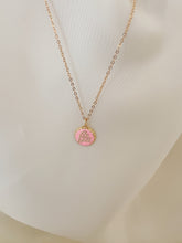 Load image into Gallery viewer, Be Free Necklace