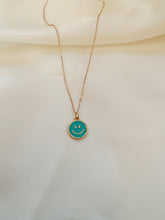 Load image into Gallery viewer, Happy Face Necklace