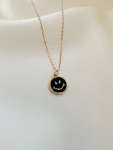 Load image into Gallery viewer, Happy Face Necklace