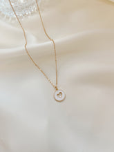 Load image into Gallery viewer, Open Heart Necklace