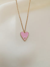 Load image into Gallery viewer, Heart Necklace