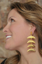 Load image into Gallery viewer, Albi-L Earrings